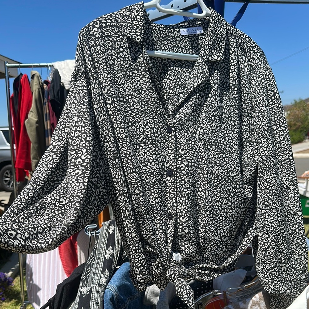 Stylish Black and White Patterned Blouse